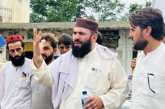 باجوړ کې پښتون ملتپال مولانا خان زیب په ډزو کې ټپي شوی