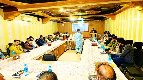 رونمایی از کتاب ورزشی «بوکس به روایت تاریخ» در ننگرهار