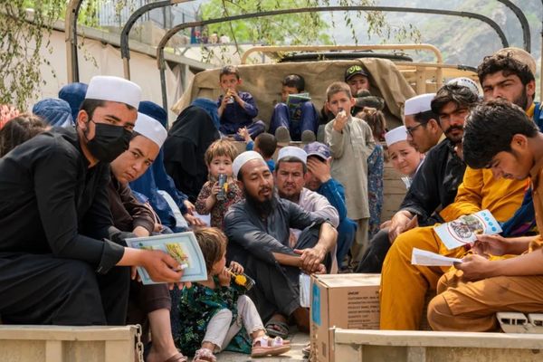 تېره ورځ له ایران او پاکستان نه نږدې ۳زره کډوال افغانستان ته ستانه شوي