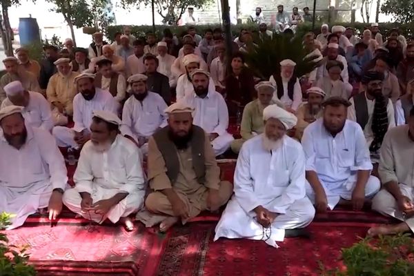 طالبان: ننګرهار کې د تېرو ۱۵ میاشتو راهیسې تر ۵۰۰ ډېرې شخصي دوښمنۍ ختمې شوې دي