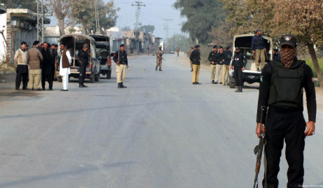 د وزیرستان د سوداګرۍ خونې مشر او د ګمرک دوه لوړ پوړي کارکوونکي وسله والو تښتولي دي