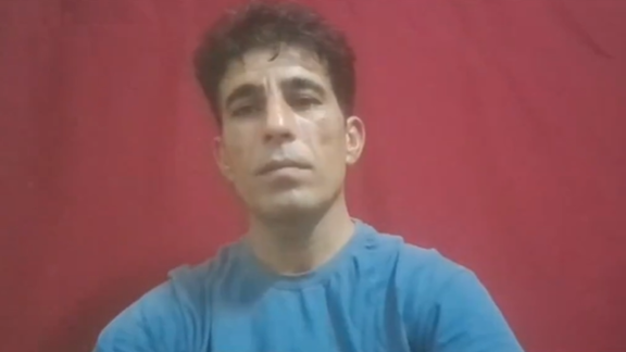 سربازی که مهاجمان انتحاری طالبان را از پای درآورده بود میگوید در شرایط دشواری قرار دارد