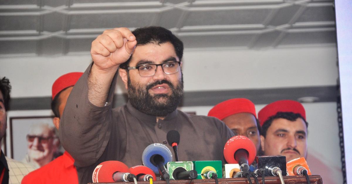 ایمل ولي خان طالبانو ته: افغانانو ته د انتخاب حق ورکړئ او سپین بېرغ ...