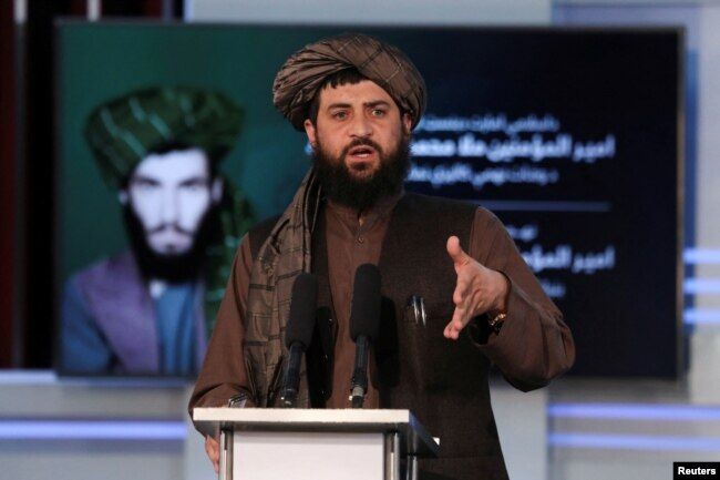 دهمین سالمرگ بنیان‌گذار گروه طالبان؛ فرزند ملا عمر می‌گوید        پدرش "انتخاب خداوند بود"