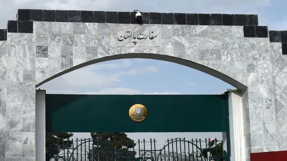 وزارت خارجه پاکستان اعلام کرد که سفارت این کشور در کابل بسته نمیشود