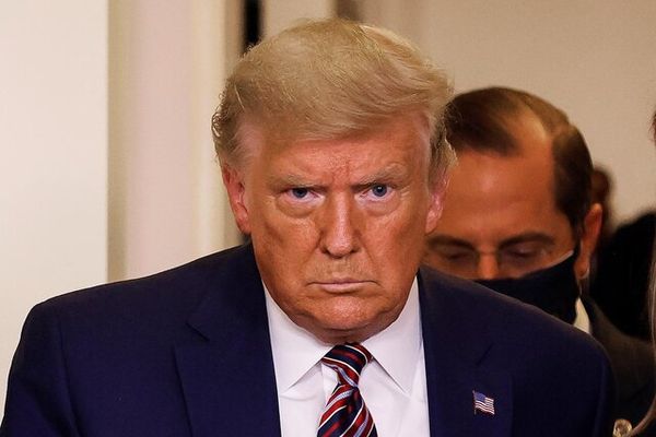 په امریکا کې لاریونونه؛ ټرمپ د کلفورنیا د والي د نیولو ملاتړ وکړ