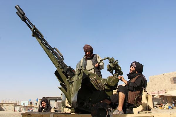 در چهار سال بیش از ۱۵۰ درگیری مرزی بین طالبان و پاکستان رخ داده است