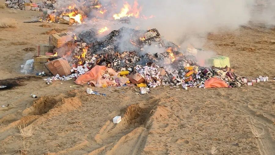 طالبان وایي په کندهار کې یې نیول شوي قاچاقي درمل سوځولي دي