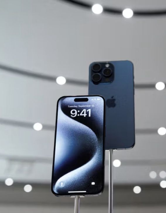 Taliban Leader Sought Clerics’ Ruling To Ban Smartphones Before Internet Shutdown