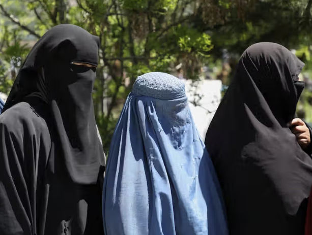 مسار مساءلة طالبان عن انتهاك حقوق النساء عالق منذ 22 شهراً