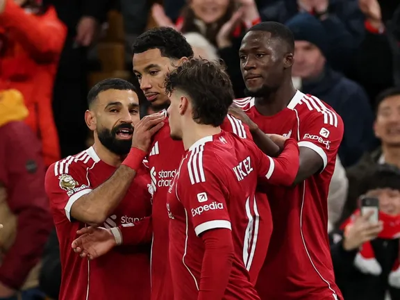 درخشش اکیتیکه در آنفیلد؛ صلاح به ترکیب بازگشت و لیورپول با دو گل از سد برایتون گذشت