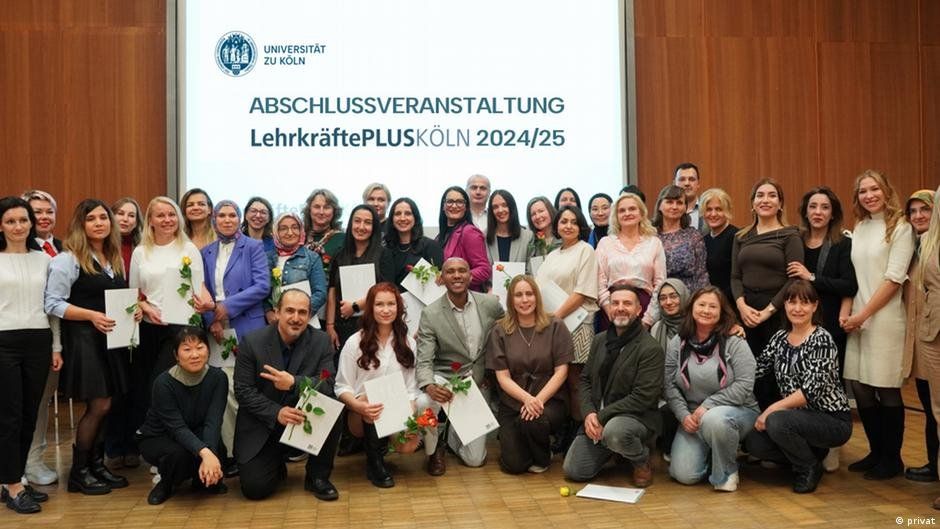 جرمني د ښوونکو د کمښت د پوره کولو لپاره کډوال ښوونکي روزي