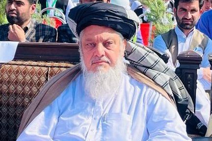 خوست کې د اطلاعات او کلتور پخوانی رییس وایي، له کندهار پرته د نورو ځوانانو «حق خوړل کیږي»