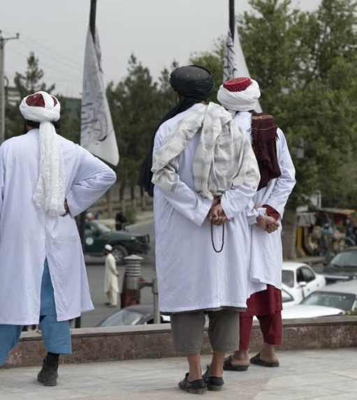 د مذهب تبديلي: طالبان اسماعیلي پیروان هڅوي چې سني شي