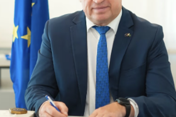 سفير الاتحاد الأوروبي: مطالب باكستان من طالبان بشأن «تحريك طالبان باكستان» منطقية