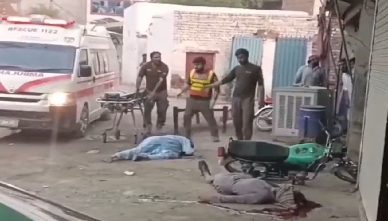 د بنو اوسېدونکي: په بنو کې پر پوځي مرکز له برید وروسته پوځیانو اووه عام وګړي وژلي دي