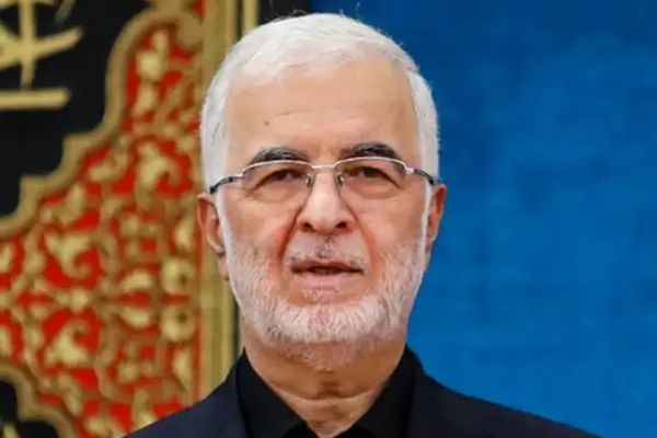 Afghans Should Return to Their Own Country & Rebuild It, Says Iranian Minister