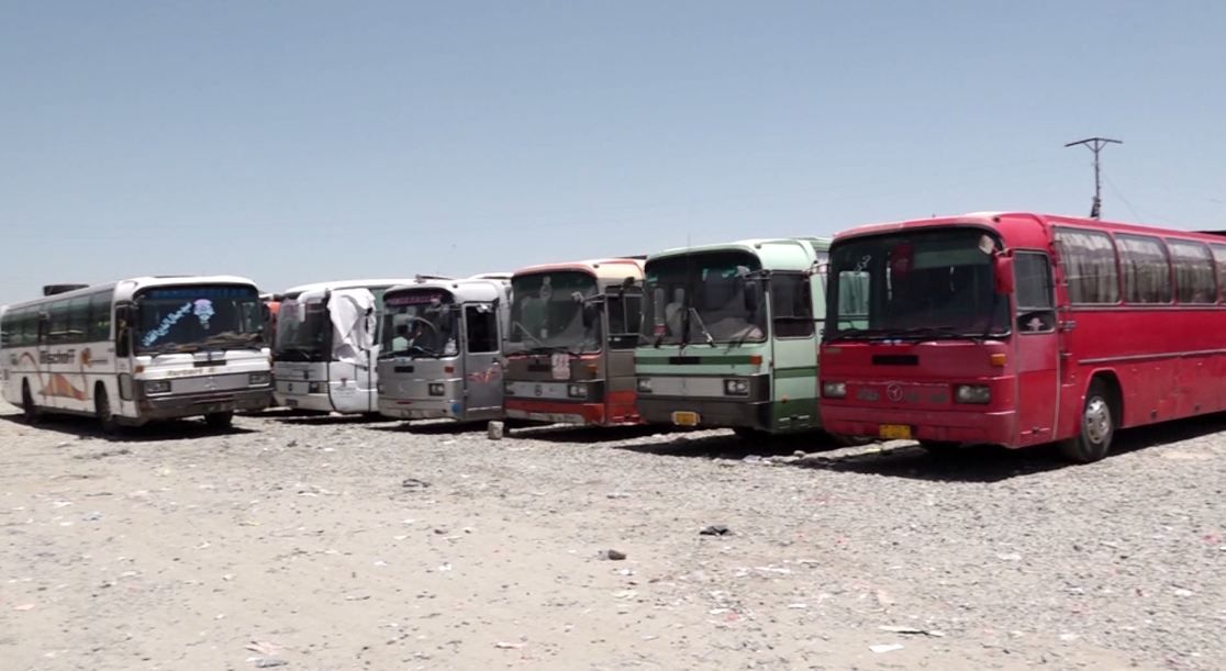 منابع: طالبان در قندهار ۱۰ شرکت خصوصی ترانسپورتی را به زور تصرف و به افراد خود داد 