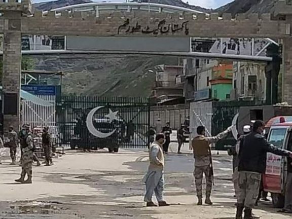 پاکستان گذرگاه تورخم را روز پنجم حمل باز میکند