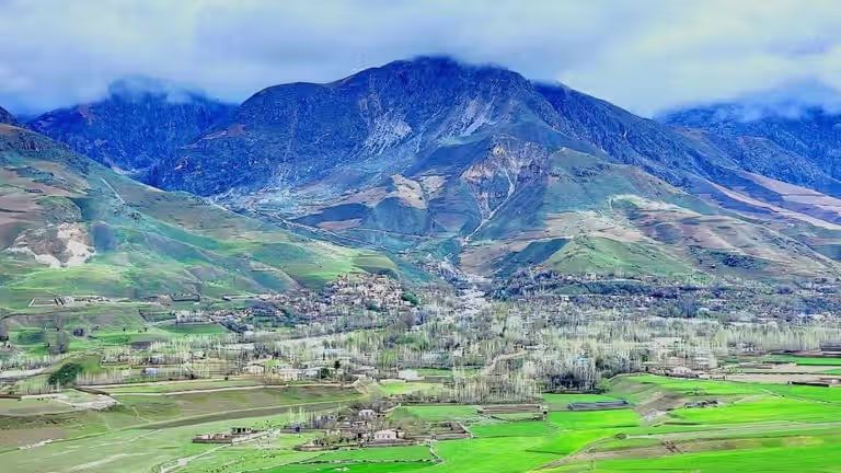 طالبان: بنیاد آقاخان و بانک توسعه آسیایی پروژه ۶ میلیون دالری را در بدخشان آغاز کردند
