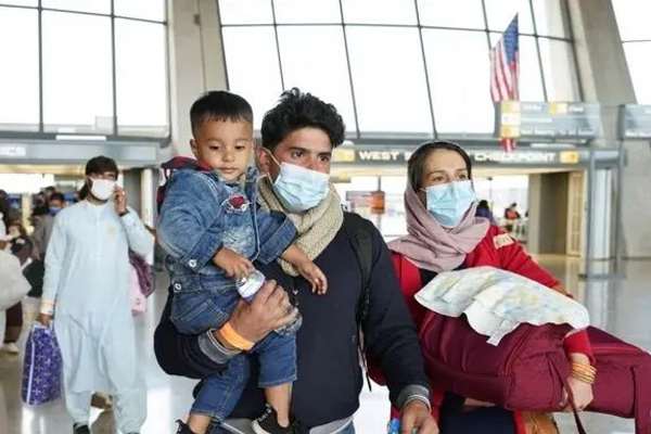 Democrats In Congress Call For Resumption Of Afghan Refugees To US