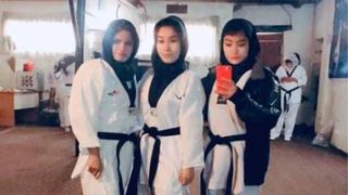 د تکواندو کارې نجلۍ مړاوې هیلې؛ طالبانو ترې د ورزش حق اخیستی او کډوالۍ یې رواني حالت ځپلی