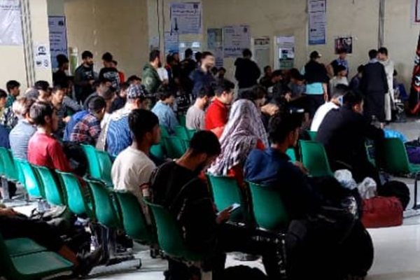 Islamic Republic of Iran Hands Over 18000 Afghans To Taliban