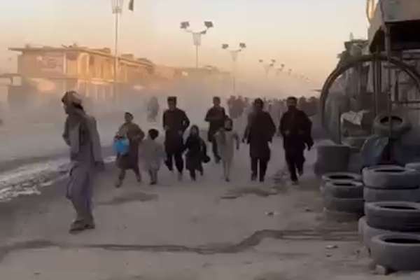 Clashes Reported Between Pakistani Forces & Taliban In Spin Boldak