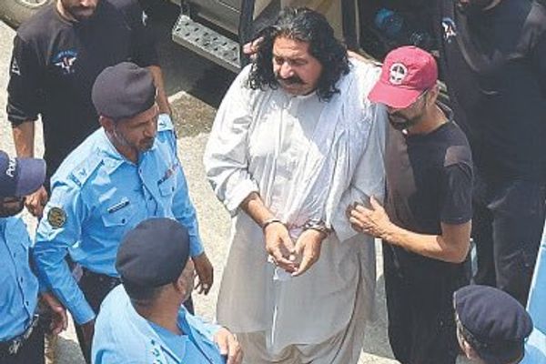 د بښنې نړیوال سازمان وايي علي وزیر دې سملاسي خوشې شي