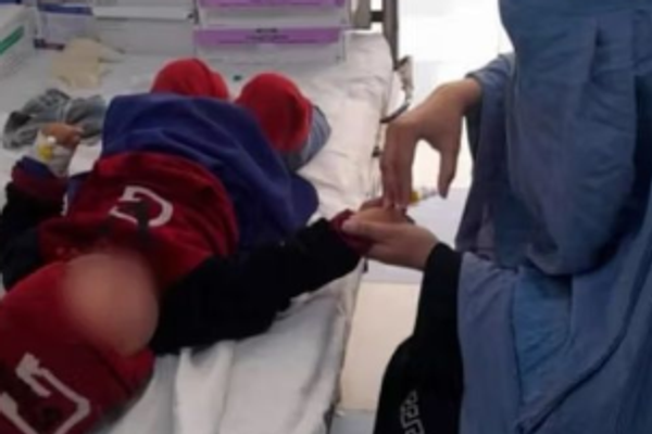 ما هي القيود الجديدة التي فرضتها طالبان في أفغانستان خلال عام 2025؟