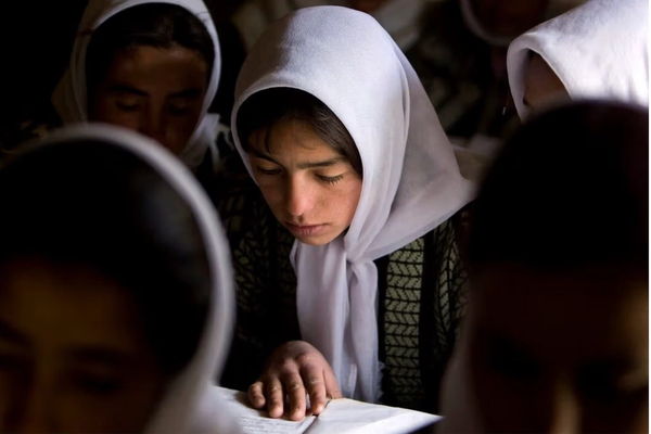 UN Marks Literacy Day With Call For Afghan Girls’ Right To Education