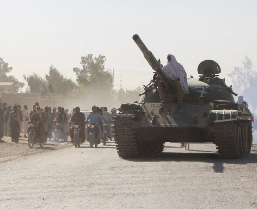 لوړپوړی امریکایي کارپوه: د طالبانو او پاکستان ترمنځ د پراخې جګړې ګواښ زیات شوی