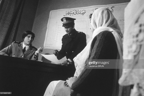 د منډیګک بنسټ له خوا ساتل شوی د ۱۹۷۲ کال د کابل امنیه قوماندانۍ انځور