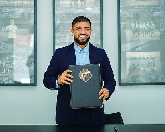 امید پوپلزی، فوتبالیست ملیپوش افغانستان، به باشگاه پرسیراجا اندونیزیا پیوست