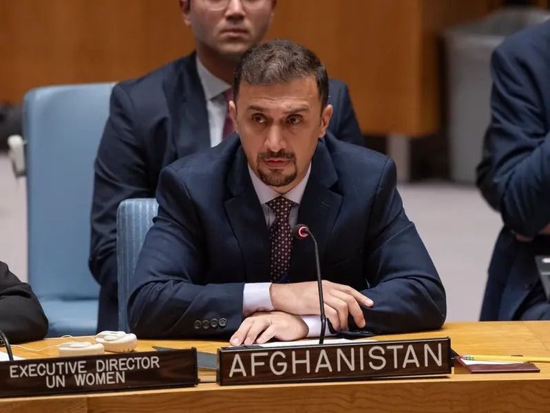 واکنش فایق به نظرسنجی کنگره ملی: انتخاب نوع نظام آری، تجزیه‌طلبی نه