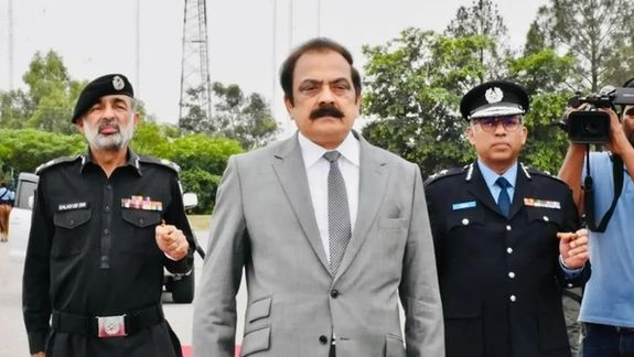 Adviser To Pakistan’s Prime Minister Stresses On Continuation Of Attacks On Afghan Soil