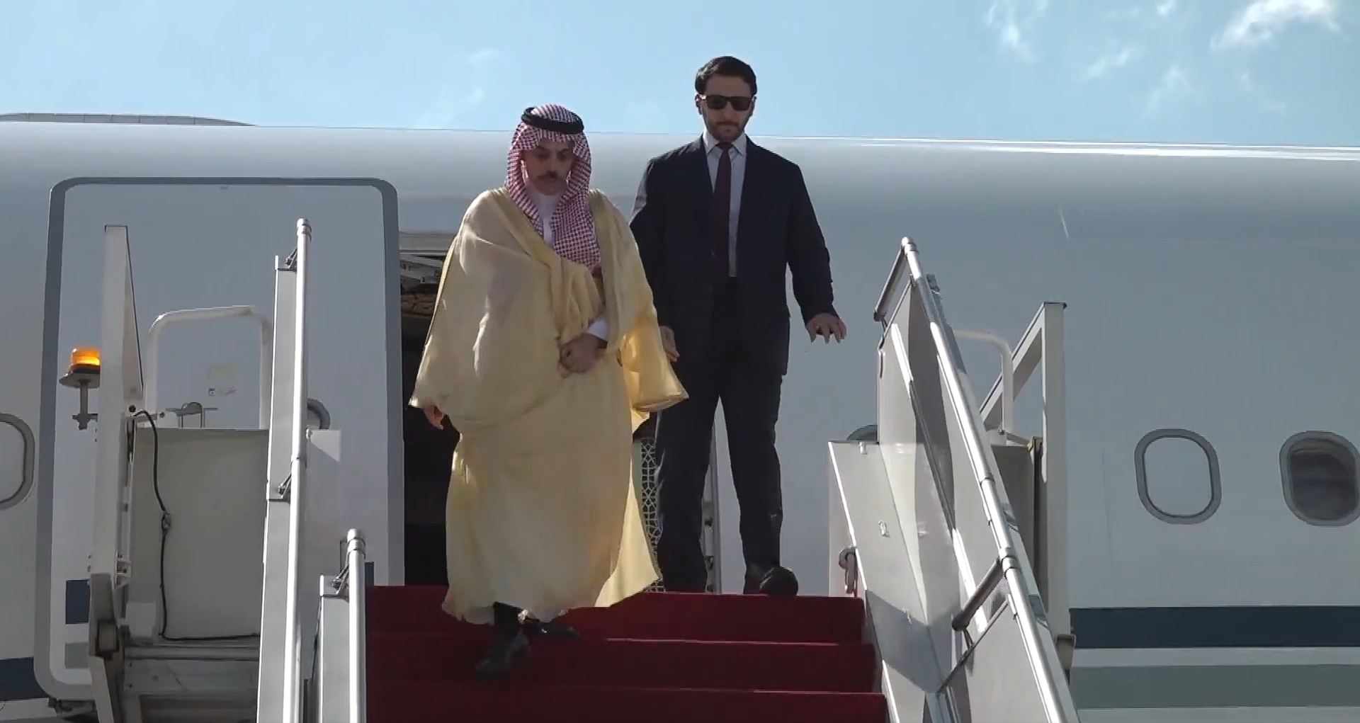 د سعودي عربستان د بهرنیو چارو وزیر اسلام‌اباد ته ورسېد