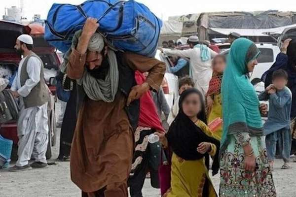 سازمان حقوق بشری: اخراج دستهجمعی مهاجران افغان را با بحران انسانی تازه مواجه کرده است