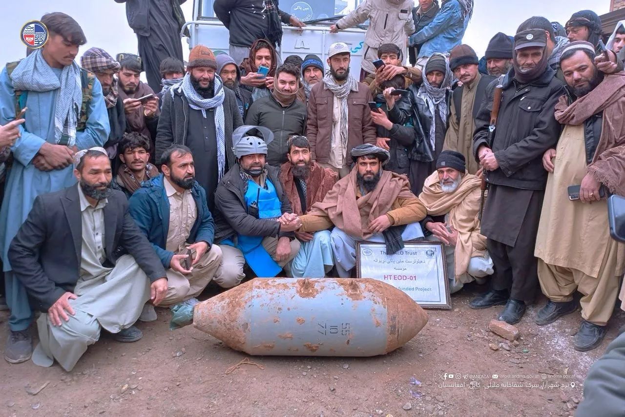 طالبان وايي په هرات کې یو ۵۰۰ کیلویي ناچاوده بم شنډ کړای شوی