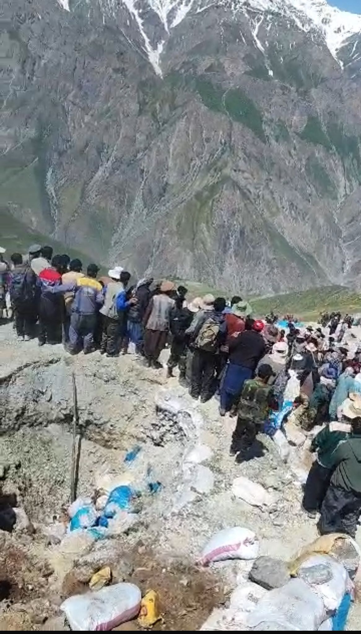 درگیری طالبان با معدنچی‌ها در ولسوالی شکی بدخشان چندین زخمی بر جای گذاشت