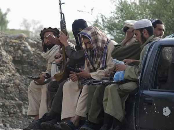 رسانه‌های پاکستانی از کشته شدن یک فرمانده تحریک طالبان پاکستان در کنر خبر دادند