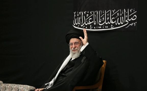 علی خامنهای پس از غیبت چند هفتهای در انظار عمومی ظاهر شد