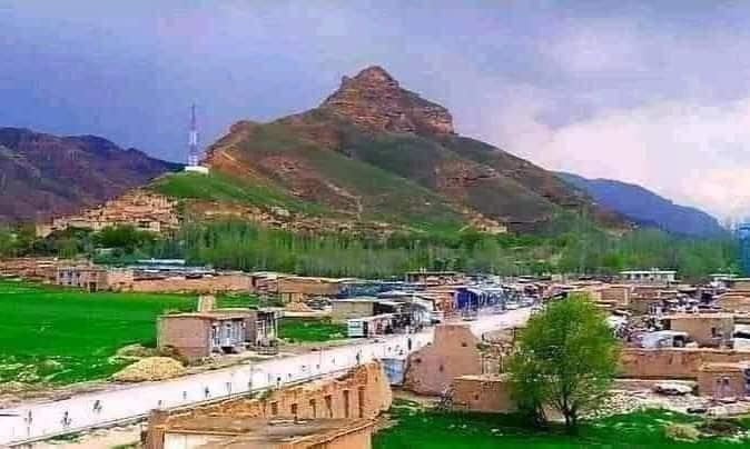 محمد محقق: "تروریست‌ها" پنج نفر را در راه مزار شریف به دره‌صوف تیرباران کردند