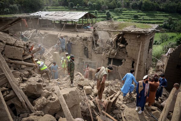 كوريا الجنوبية تقدم مليون دولار دعماً لضحايا زلزال أفغانستان