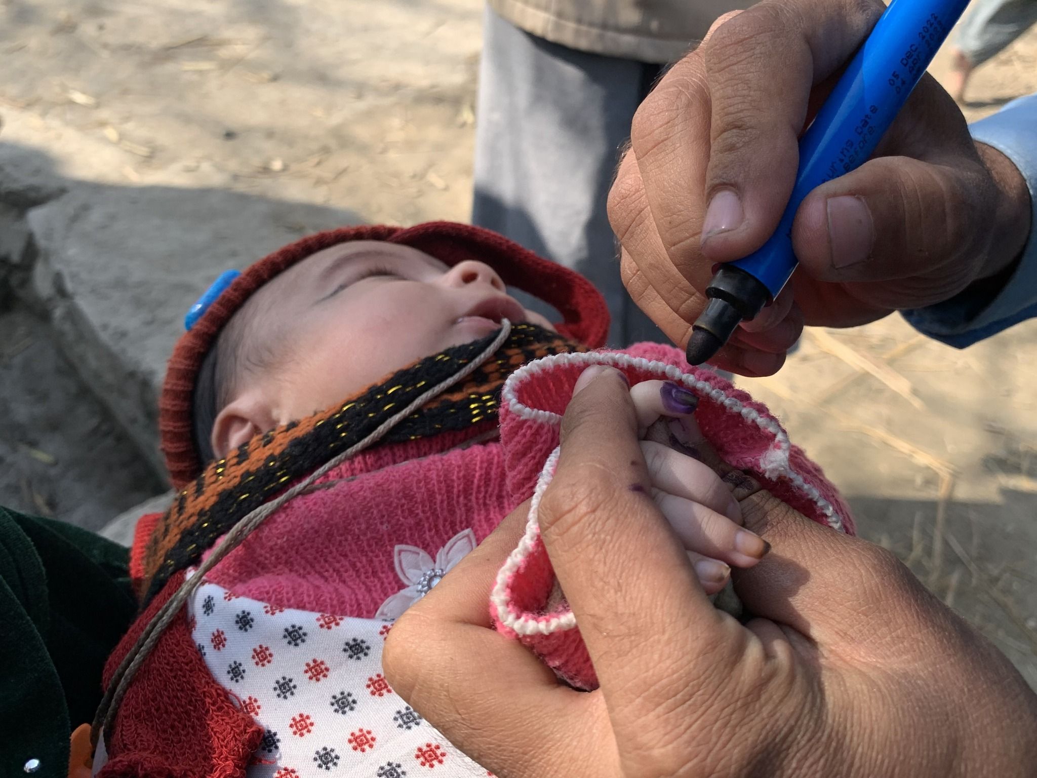 واکسیناسیون فلج کودکان در فاریاب و بادغیس آغاز شد