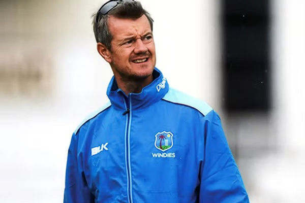 د افغانستان کرېکټ بورډ د ظرفیتلوړونې او بدني چمتووالي لپاره دوه نوي روزونکي ګومارلي