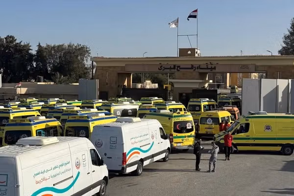 د غزې او مصر ترمنځ رفح بندر د تګراتګ لپاره پرانیستل شو