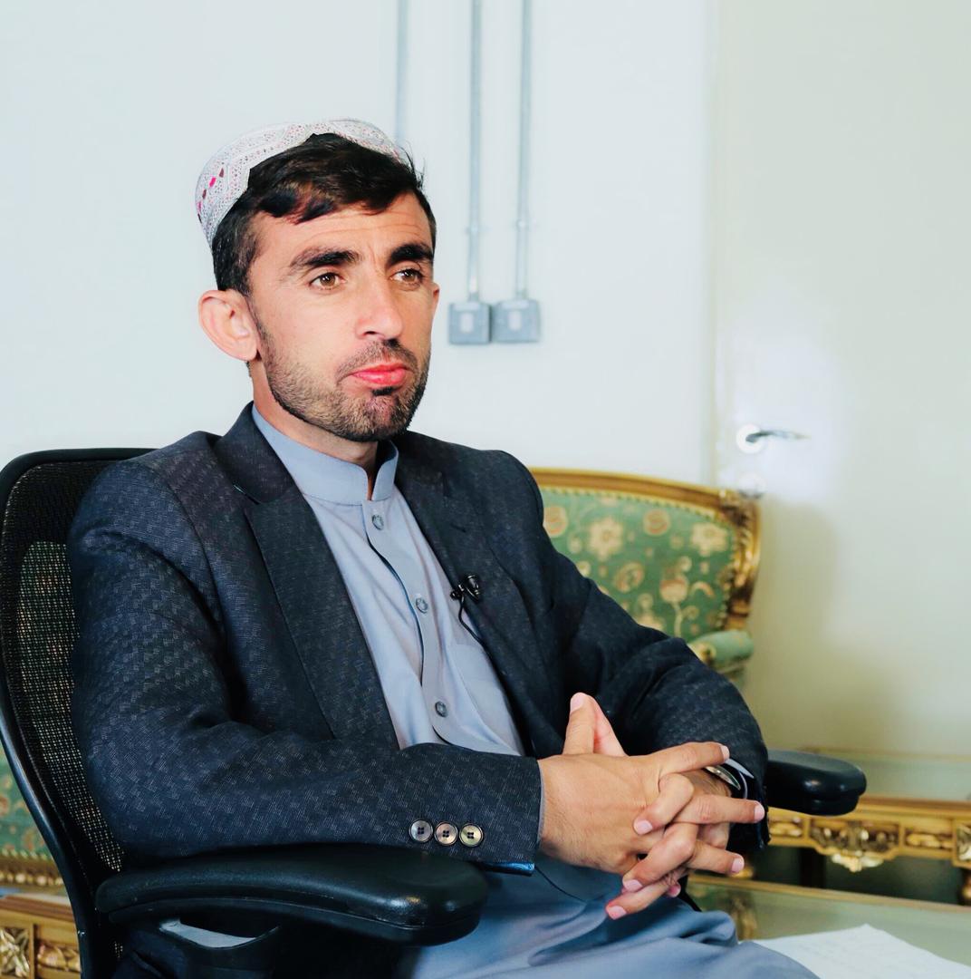تادین خان اڅکزي د هرات له لاریون والو سره د طالبانو چلند غندلی