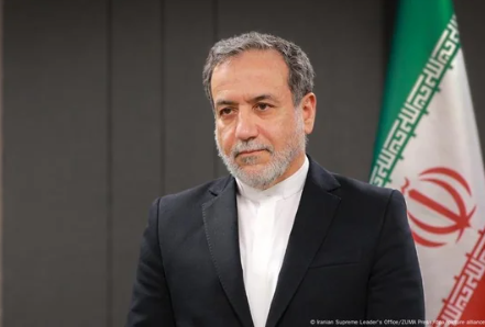 د ایران د بهرنیو چارو وزیر به ډېر ژر کابل ته سفر وکړي