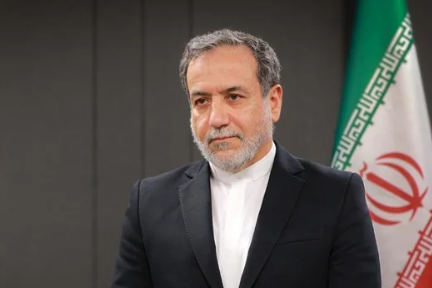 د ایران د بهرنیو چارو وزیر به ډېر ژر کابل ته سفر وکړي